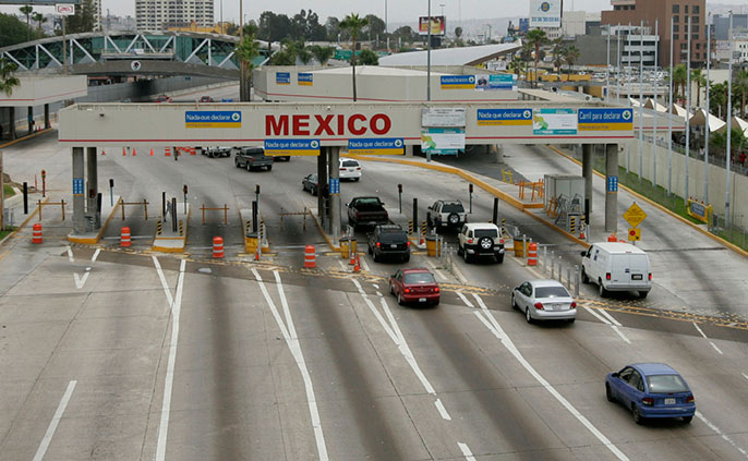 border crossing, CA-Mexico