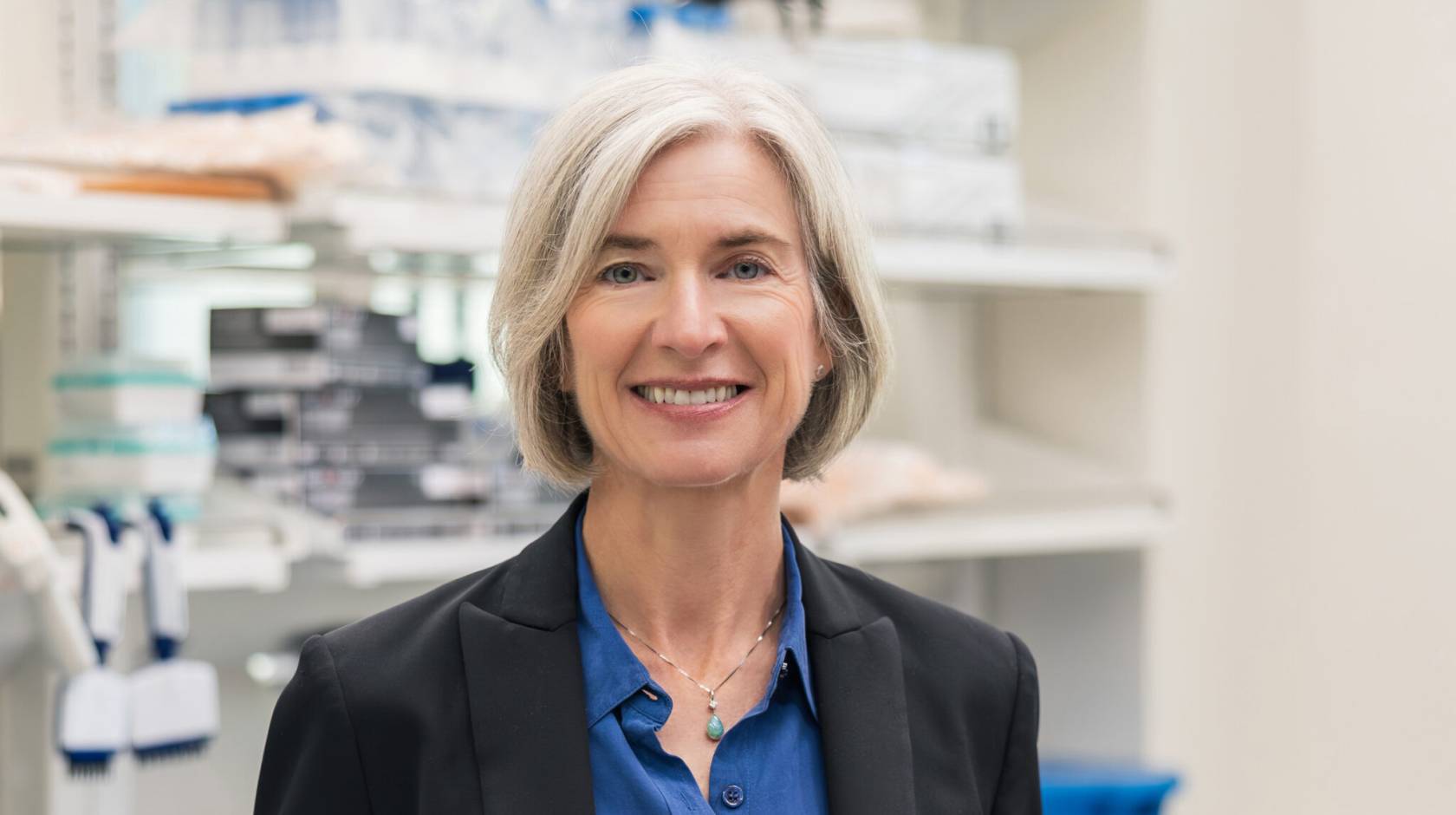 headshot of Jennifer Doudna