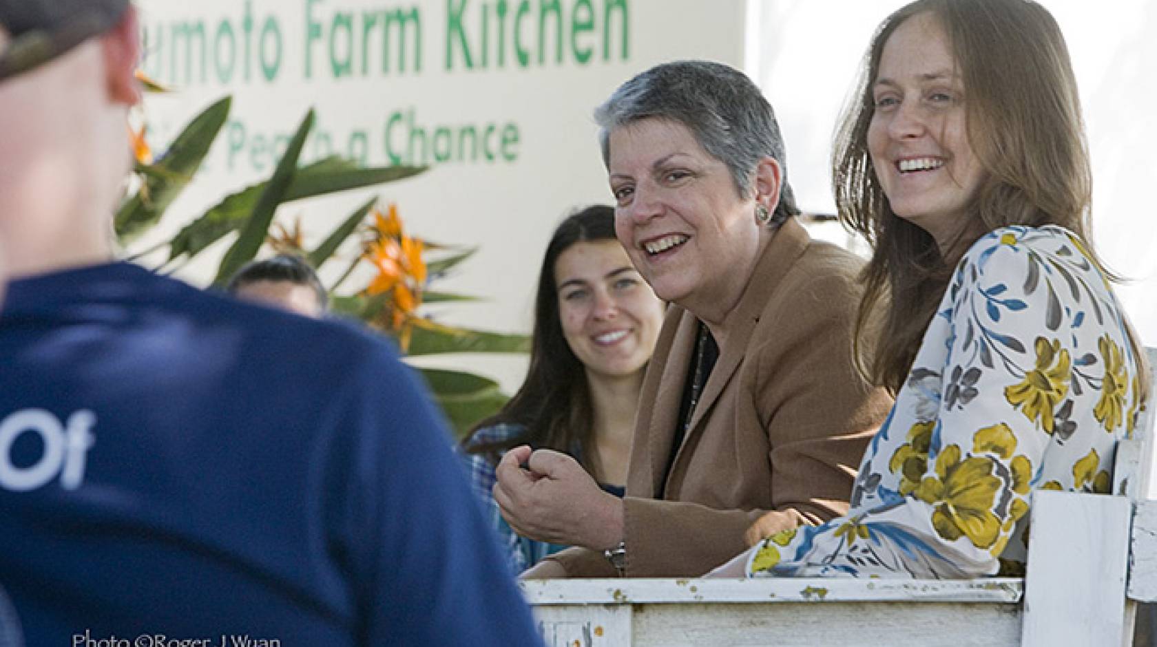 UC President Janet Napolitano&#039;s listens to UC Global Food Initiative student fellows discuss their projects at Masumoto Family Farm in Del Rey. 