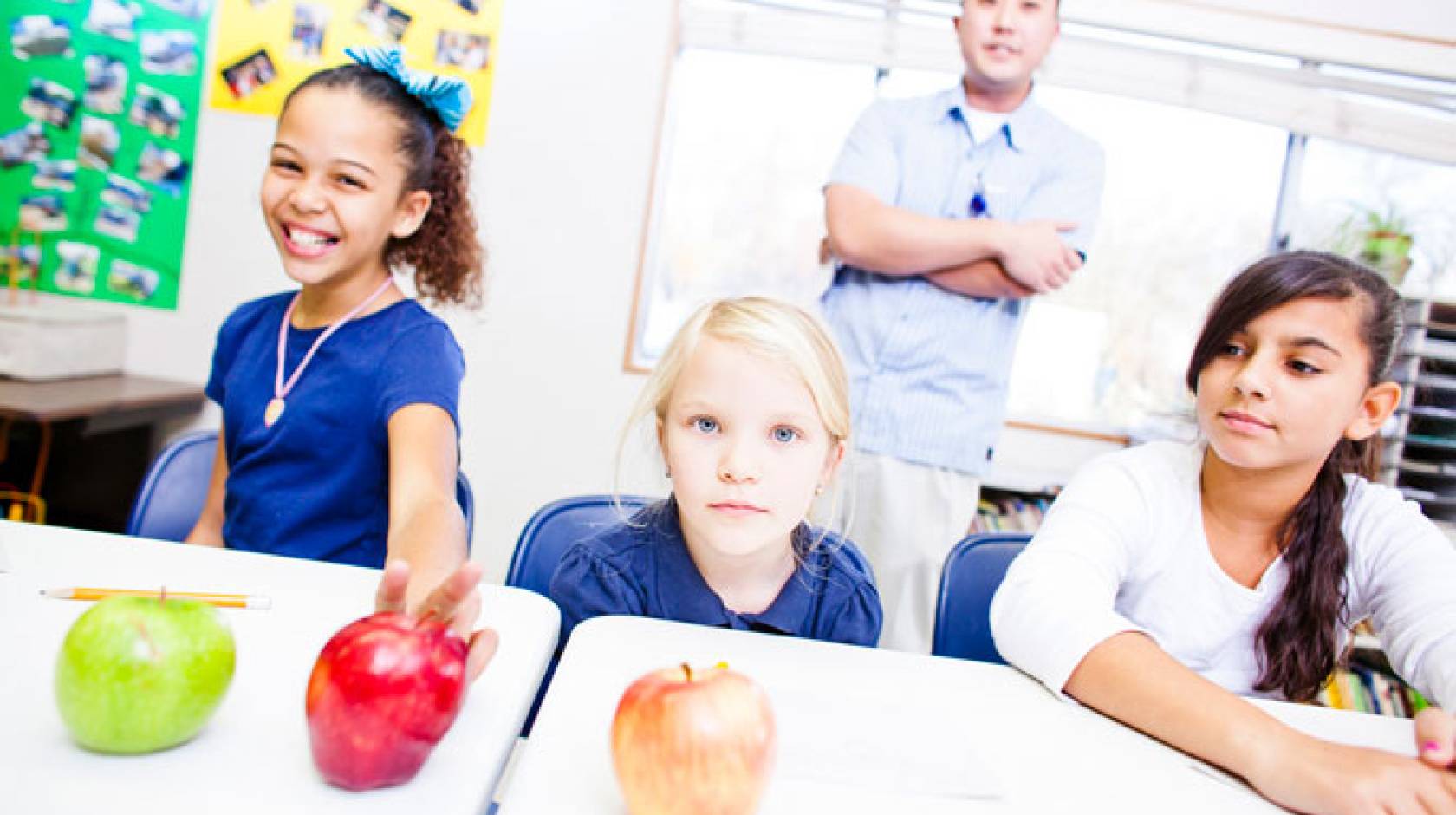 https://www.universityofcalifornia.edu/sites/default/files/styles/article_default_banner/public/davis-school-lunch.jpg?h=75334513&itok=w8wbb0sd