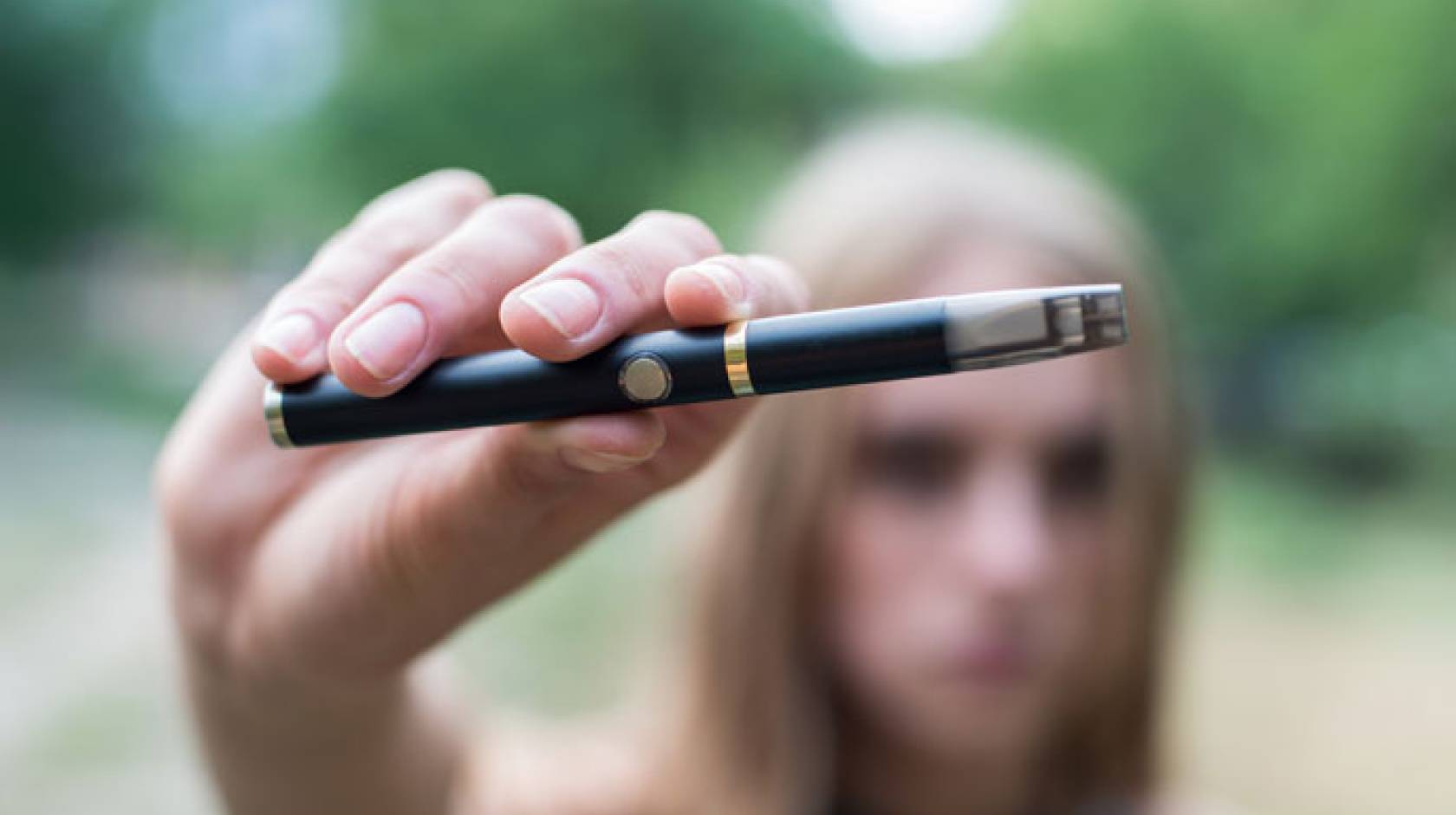 Youth using e cigarettes 3 times as likely to become daily