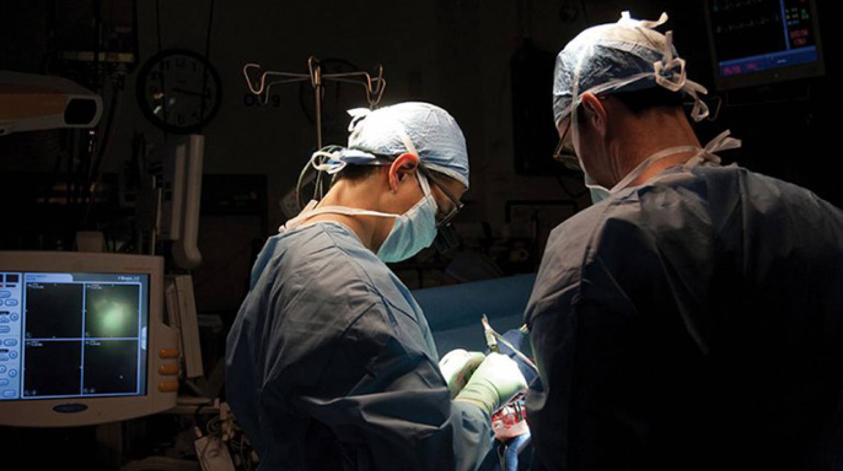 Neurosurgeon Eddie Chang operates on a patient with epilepsy. Chang’s team is mapping the regions of the brain that trigger seizures while also studying the circuits that mediate mood.