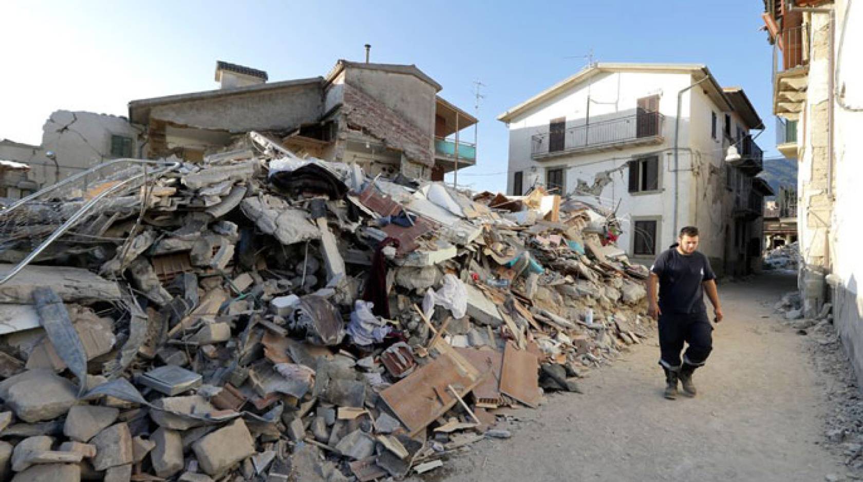 Italy earthquakes UCLA