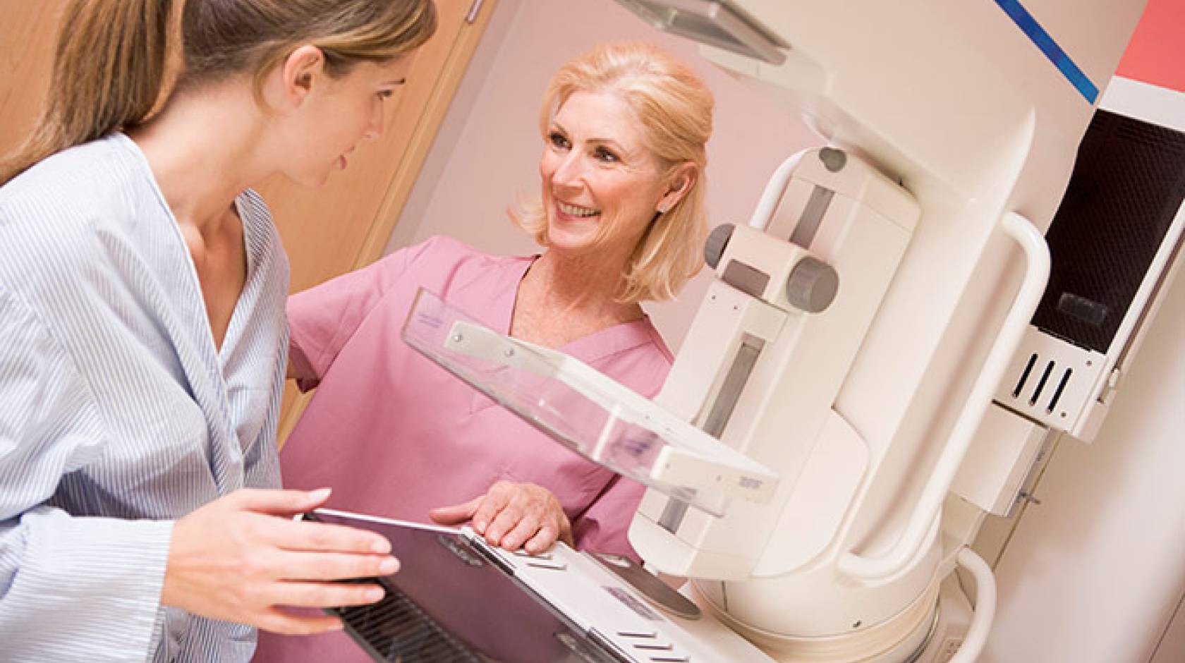 woman preparing for mammogram