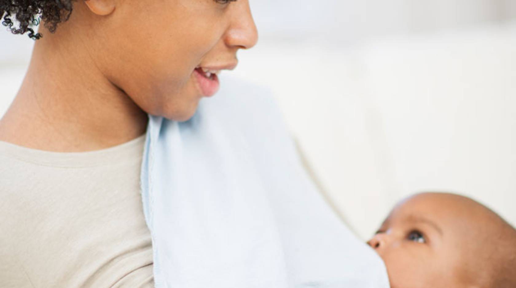 Black Moms Encourage Breastfeeding, Break Through Stigma And