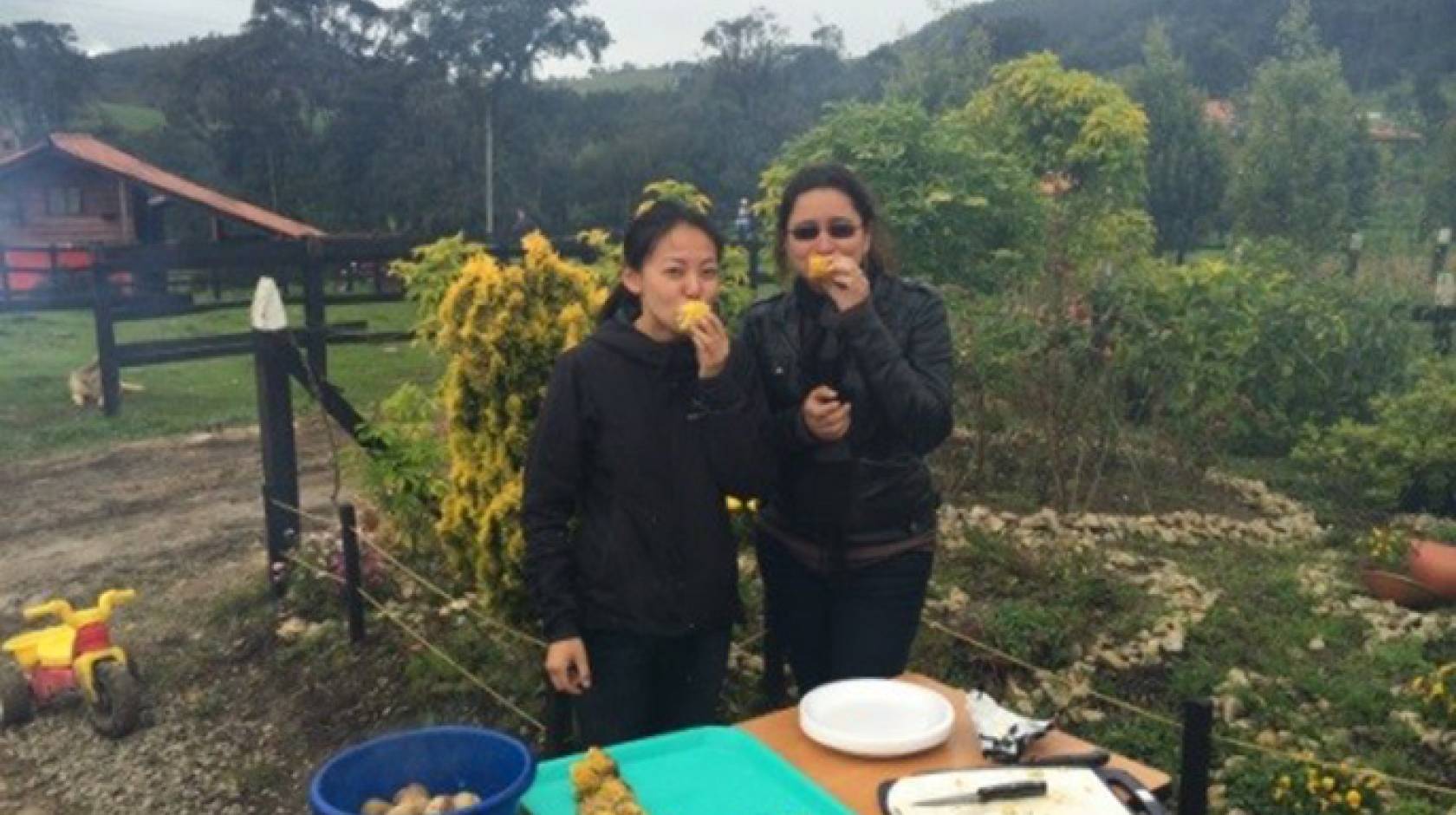 Meiling Gao (left), a 2015 USAID fellow from UC Berkeley with Juliana Hernández in Colombia